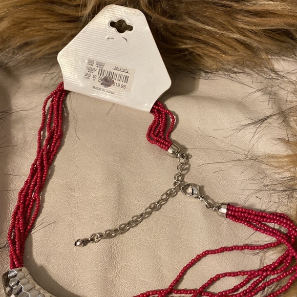 Christopher & Banks cj banks necklace #214 - Picture 5 of 5